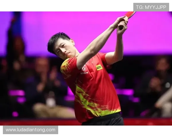 关注澳门马龙最新比赛消息,了解比赛现场实况、选手状态及赛程安排全景解读