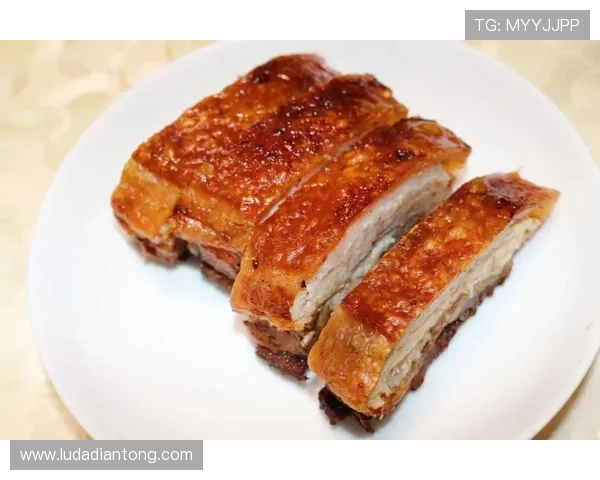 澳门东方皇堡餐饮美食推荐:特色菜肴与用餐环境全攻略